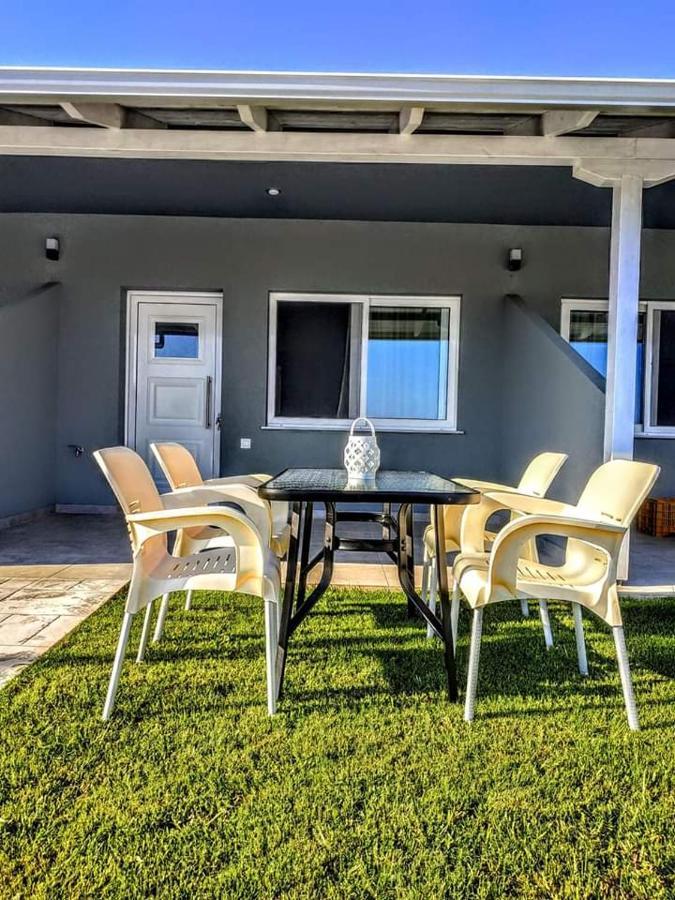 Onar By The Sea Luxurious Apartments Flogita Exterior photo