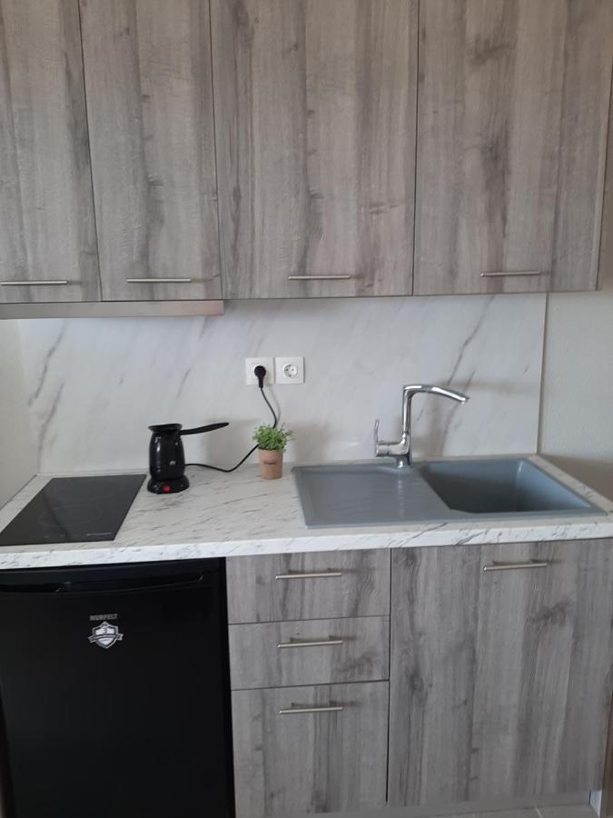 Onar By The Sea Luxurious Apartments Flogita Exterior photo